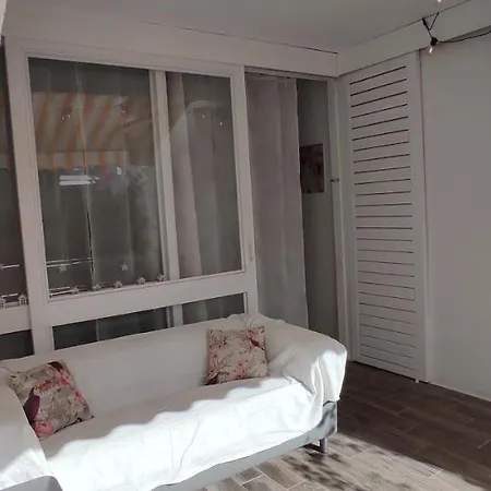 Ideal In The South Of Tenerife Apartament *